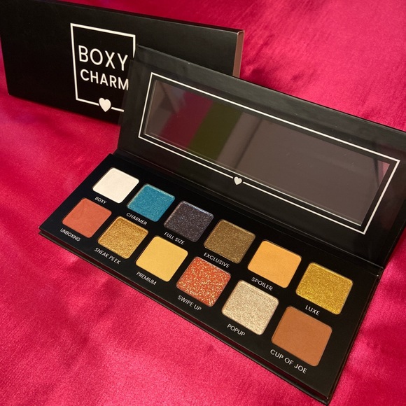 Brand New Eyeshadow Palette Bundle - Picture 3 of 6